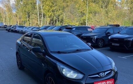 Hyundai Solaris II рестайлинг, 2014 год, 650 000 рублей, 3 фотография
