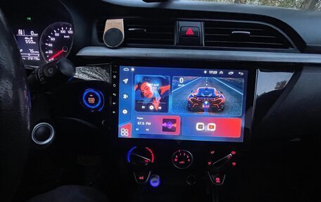 KIA Rio IV, 2018 год, 595 000 рублей, 10 фотография
