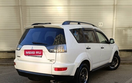 Mitsubishi Outlander III рестайлинг 3, 2011 год, 849 000 рублей, 5 фотография