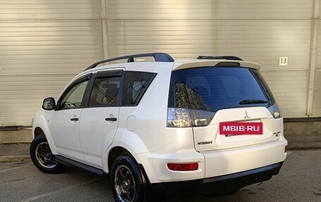 Mitsubishi Outlander III рестайлинг 3, 2011 год, 849 000 рублей, 7 фотография