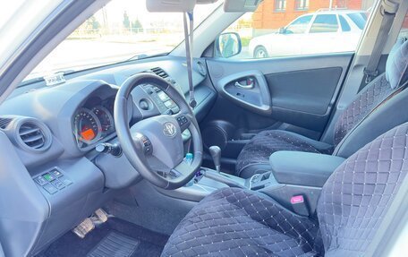 Toyota RAV4, 2011 год, 1 650 000 рублей, 10 фотография