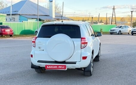 Toyota RAV4, 2011 год, 1 650 000 рублей, 6 фотография