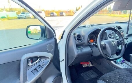 Toyota RAV4, 2011 год, 1 650 000 рублей, 11 фотография