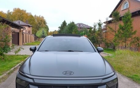 Hyundai Sonata VIII, 2023 год, 4 300 000 рублей, 2 фотография