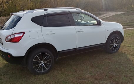 Nissan Qashqai, 2010 год, 1 000 000 рублей, 3 фотография