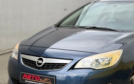 Opel Astra J, 2010 год, 649 999 рублей, 5 фотография