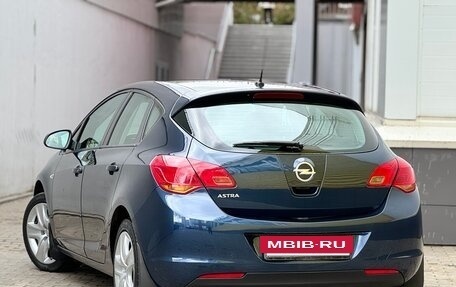 Opel Astra J, 2010 год, 649 999 рублей, 10 фотография