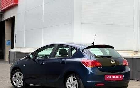 Opel Astra J, 2010 год, 649 999 рублей, 8 фотография