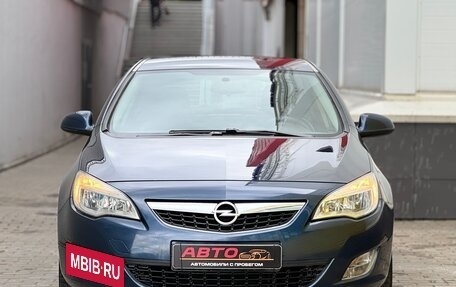 Opel Astra J, 2010 год, 649 999 рублей, 6 фотография