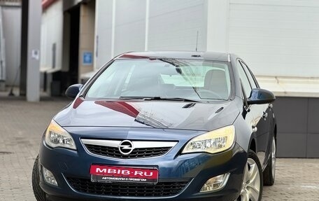 Opel Astra J, 2010 год, 649 999 рублей, 4 фотография