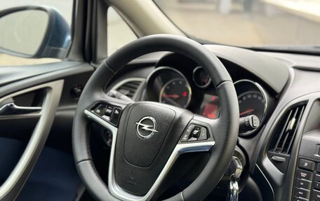 Opel Astra J, 2010 год, 649 999 рублей, 18 фотография