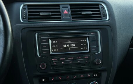 Volkswagen Jetta VI, 2014 год, 899 777 рублей, 14 фотография