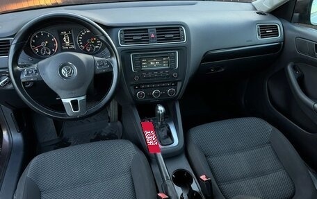 Volkswagen Jetta VI, 2014 год, 899 777 рублей, 10 фотография