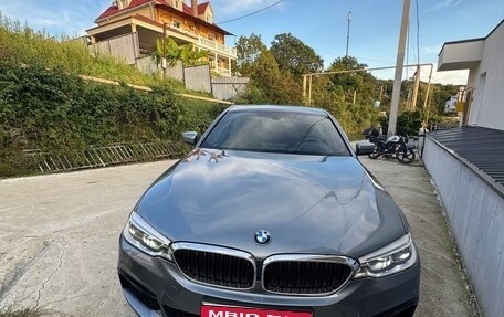 BMW 5 серия, 2019 год, 3 577 000 рублей, 1 фотография