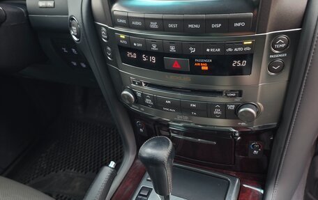 Lexus LX III, 2008 год, 2 800 000 рублей, 28 фотография