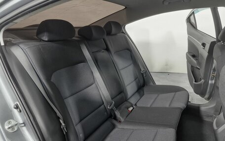 Hyundai Elantra VI рестайлинг, 2016 год, 1 370 000 рублей, 11 фотография
