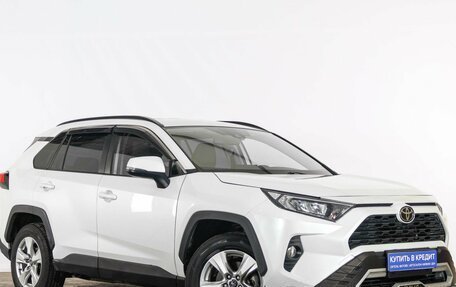 Toyota RAV4, 2021 год, 3 119 000 рублей, 2 фотография