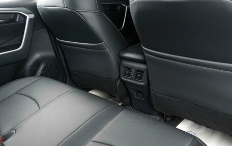 Toyota RAV4, 2021 год, 3 119 000 рублей, 10 фотография