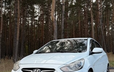 Hyundai Solaris II рестайлинг, 2012 год, 750 000 рублей, 1 фотография
