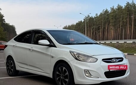 Hyundai Solaris II рестайлинг, 2012 год, 750 000 рублей, 2 фотография
