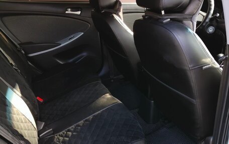 Hyundai Solaris II рестайлинг, 2012 год, 750 000 рублей, 11 фотография