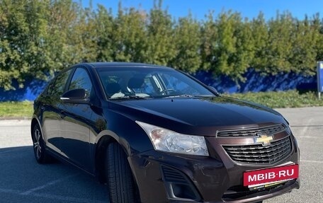 Chevrolet Cruze II, 2014 год, 780 000 рублей, 2 фотография