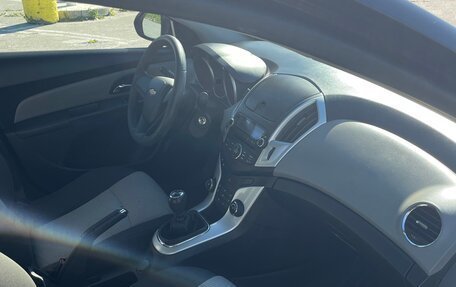 Chevrolet Cruze II, 2014 год, 780 000 рублей, 9 фотография