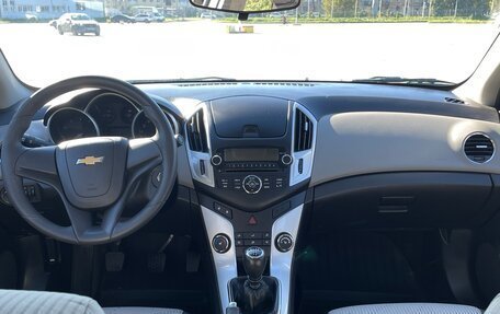 Chevrolet Cruze II, 2014 год, 780 000 рублей, 12 фотография