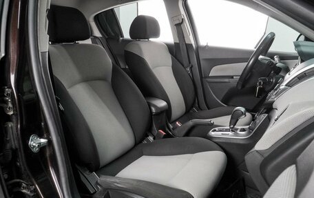 Chevrolet Cruze II, 2013 год, 819 000 рублей, 8 фотография