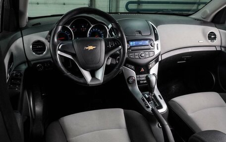 Chevrolet Cruze II, 2013 год, 819 000 рублей, 6 фотография