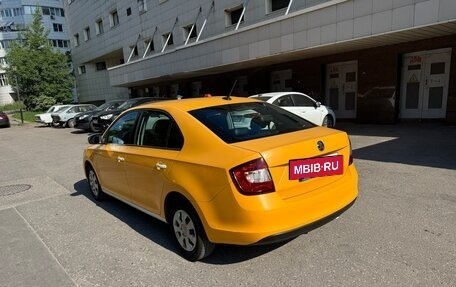 Skoda Rapid I, 2018 год, 480 000 рублей, 5 фотография