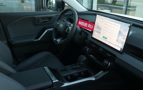 Toyota RAV4, 2026 год, 4 270 000 рублей, 6 фотография