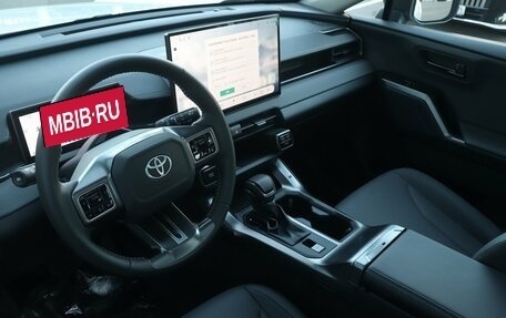 Toyota RAV4, 2026 год, 4 270 000 рублей, 5 фотография