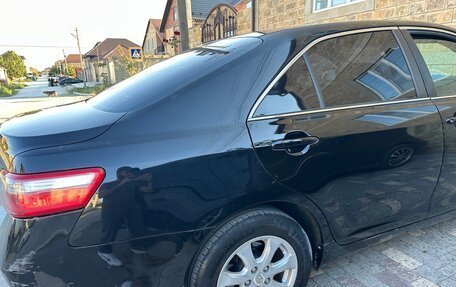 Toyota Camry, 2009 год, 950 000 рублей, 2 фотография
