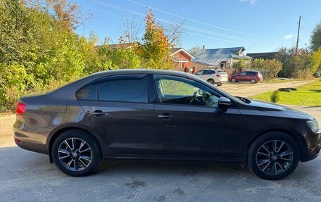 Volkswagen Jetta VI, 2012 год, 800 000 рублей, 4 фотография