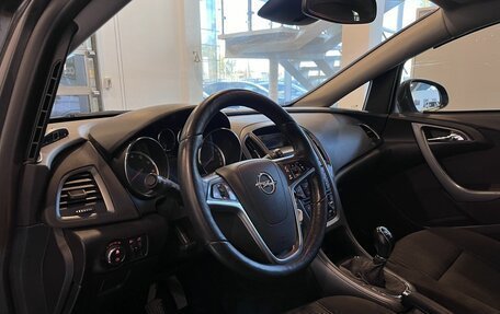 Opel Astra J, 2014 год, 740 000 рублей, 23 фотография
