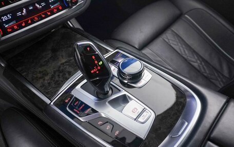 BMW 7 серия, 2016 год, 3 349 077 рублей, 16 фотография