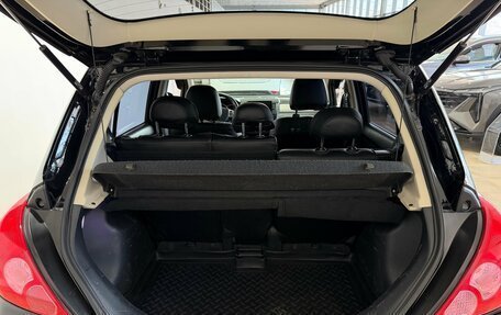 Nissan Tiida, 2011 год, 800 000 рублей, 22 фотография