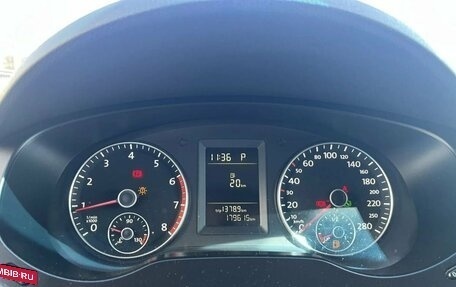 Volkswagen Jetta VI, 2014 год, 979 000 рублей, 14 фотография