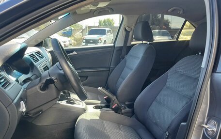 Volkswagen Jetta VI, 2014 год, 979 000 рублей, 18 фотография