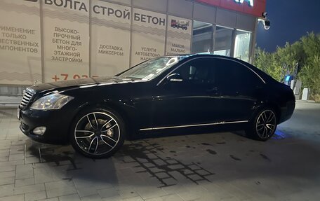Mercedes-Benz S-Класс, 2006 год, 1 249 000 рублей, 12 фотография
