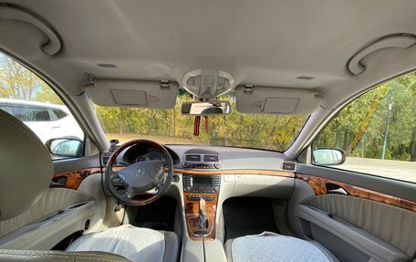 Mercedes-Benz E-Класс, 2003 год, 950 000 рублей, 16 фотография