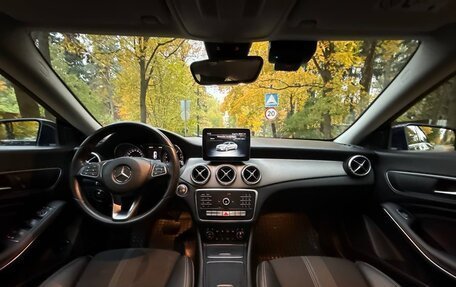 Mercedes-Benz CLA, 2018 год, 1 650 000 рублей, 16 фотография