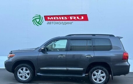 Toyota Land Cruiser 200, 2013 год, 3 300 000 рублей, 8 фотография