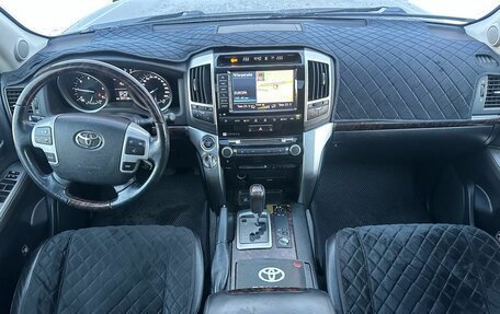 Toyota Land Cruiser 200, 2013 год, 3 300 000 рублей, 11 фотография
