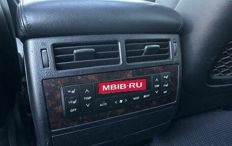 Toyota Land Cruiser 200, 2013 год, 3 300 000 рублей, 13 фотография