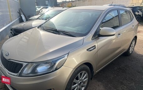 KIA Rio III рестайлинг, 2013 год, 780 000 рублей, 1 фотография