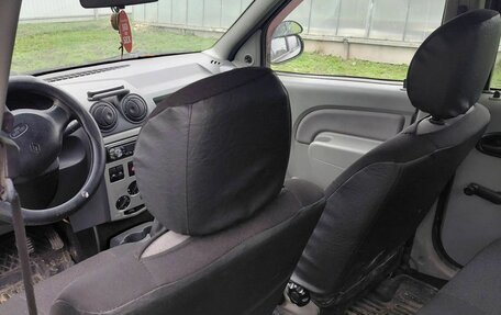 Renault Logan I, 2007 год, 300 000 рублей, 16 фотография