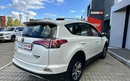 Toyota RAV4, 2017 год, 2 125 218 рублей, 15 фотография