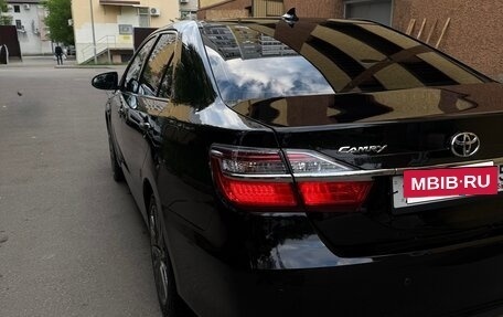 Toyota Camry, 2017 год, 2 070 000 рублей, 7 фотография